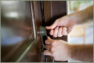 Locksmith Solution Services Tampa, FL 813-778-0314 - 68-44-14